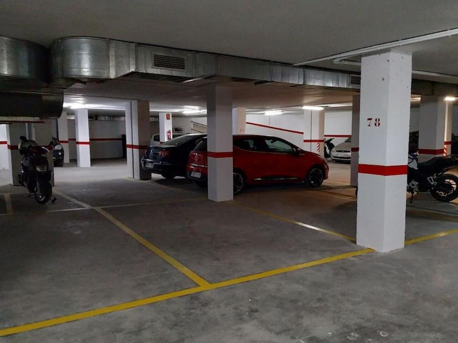 Apartament Piso En Linares Zona Centro Con Parking Gratis Zewnętrze zdjęcie